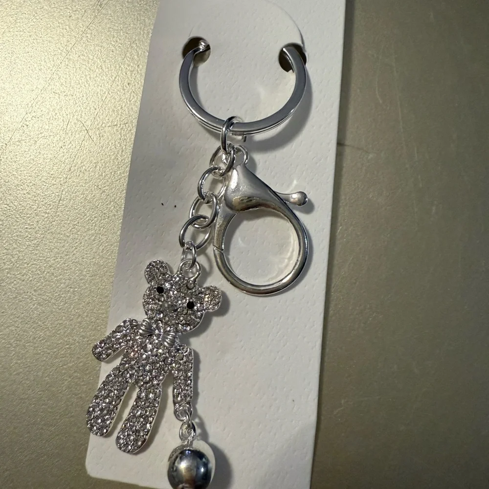Isabella New York Silver Teddy Bear Keychain